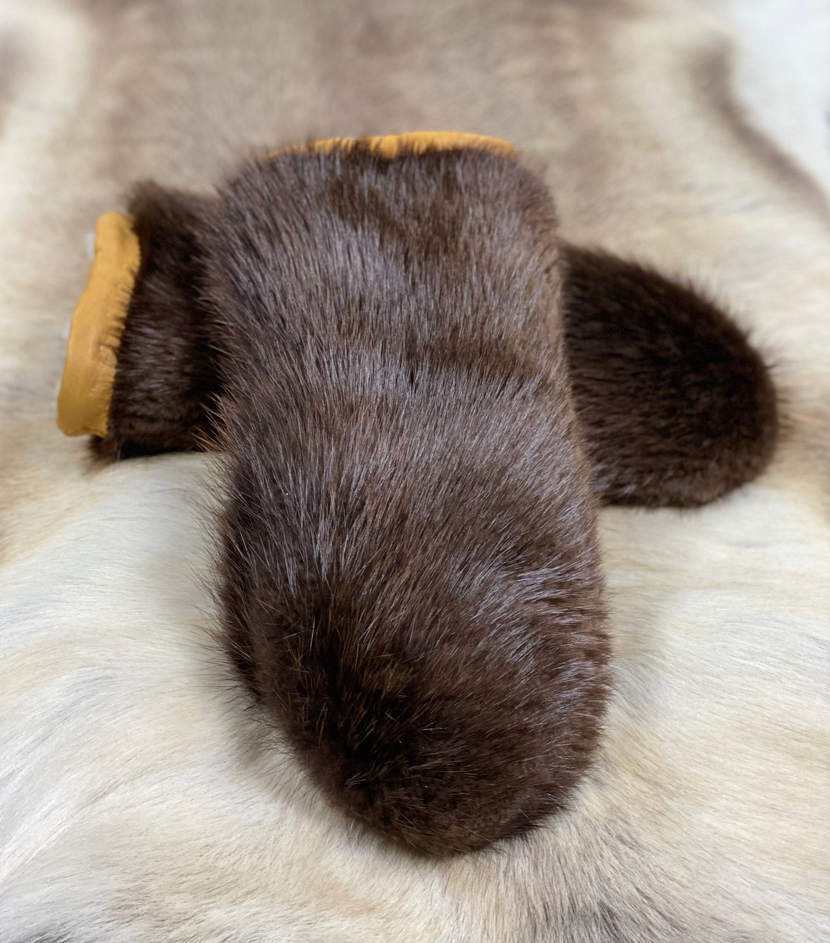 BEAVER MITTS-UNISEX