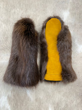 Load image into Gallery viewer, BEAVER MITTS - MEN&#39;S